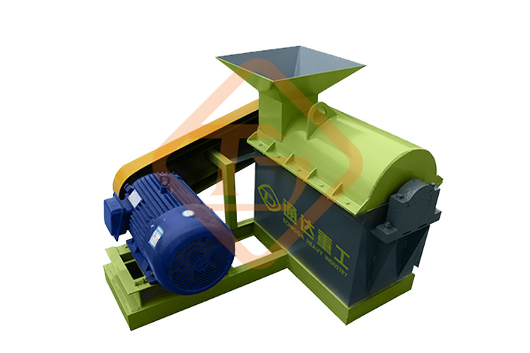 尿素粉碎機.jpg